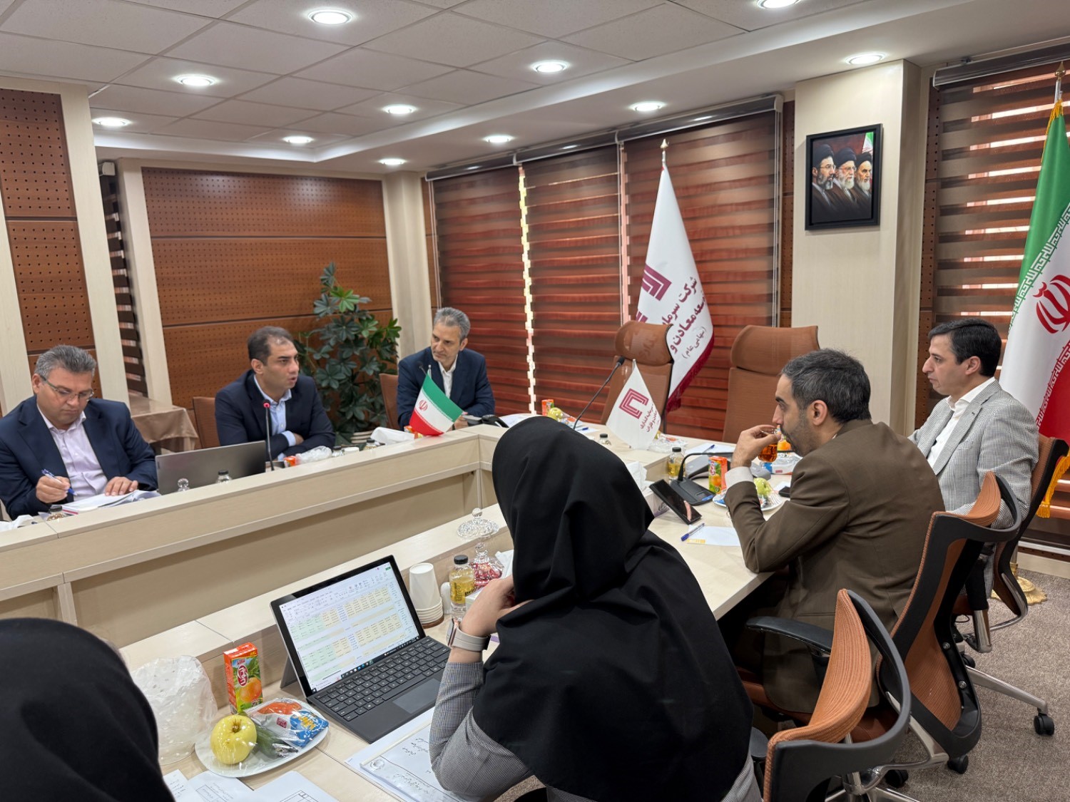 چادرملو؛ پایداری تامین خوراک با جایگزینی استخراج از معادن متوسط و کوچک 1 f5c9d8a4 b4e3 4704 b22c 67b9a72f2c8a